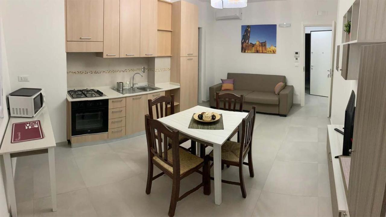 3g Baroque Apartment *